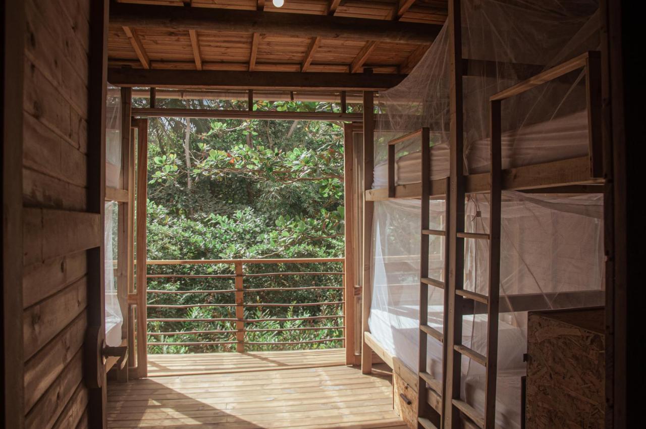 Mendihuaca Surf Camp Hostel Guachaca Exterior photo
