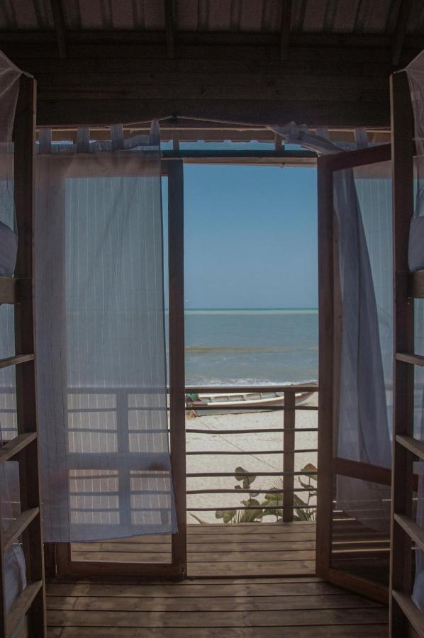 Mendihuaca Surf Camp Hostel Guachaca Exterior photo